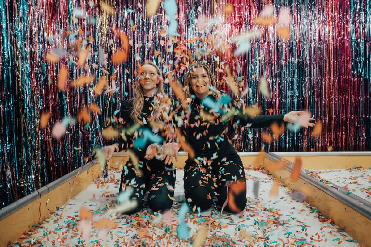Soirée privée, confettis et fête